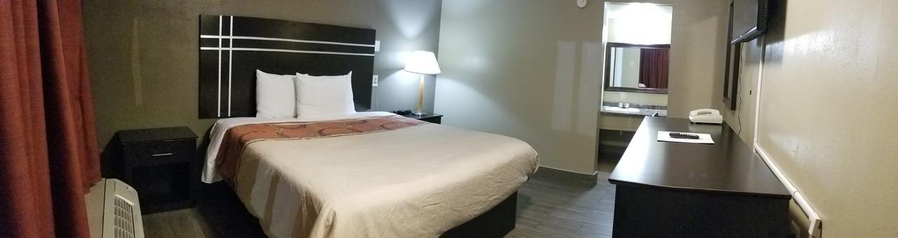Executive Inn & Suites Beeville Buitenkant foto